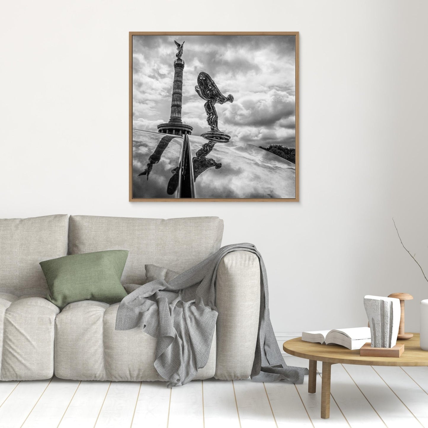 VICTORIA &amp; EMILY by Stephan Rückert