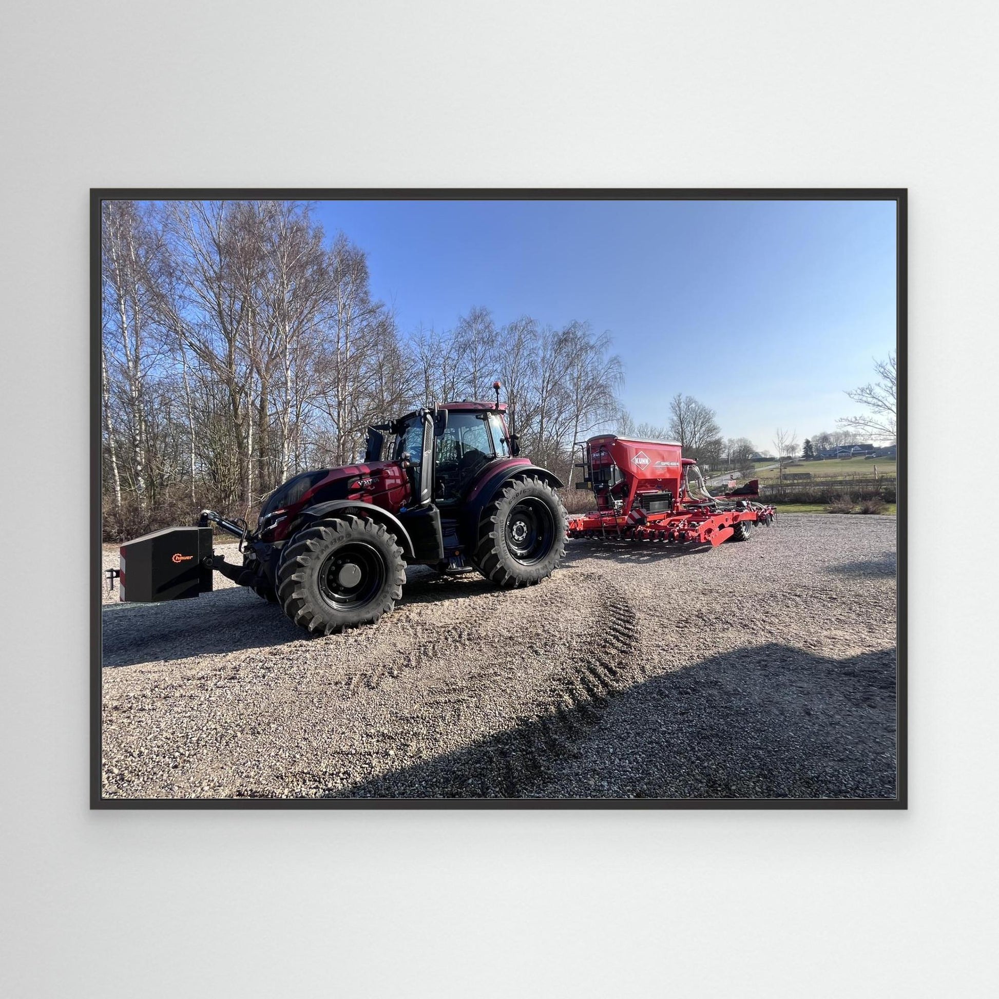 Valtra T 235 vs Kuhn Espro 4000