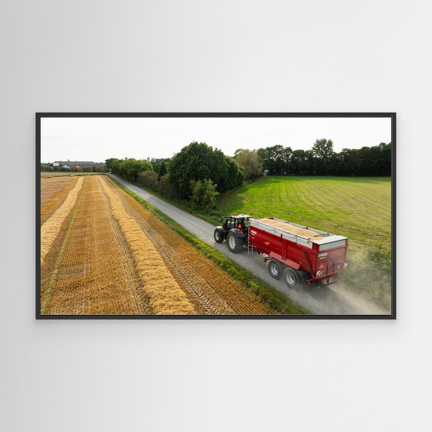 Valtra Q305 Krampe Bigbody 640
